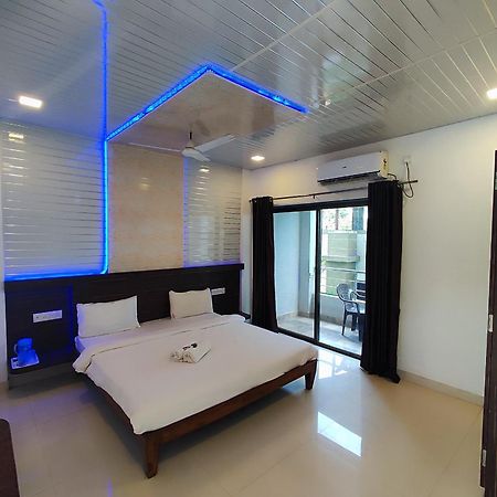 Oneness Mahableshwar Hotel มหาบาเลชวาร์ ภายนอก รูปภาพ