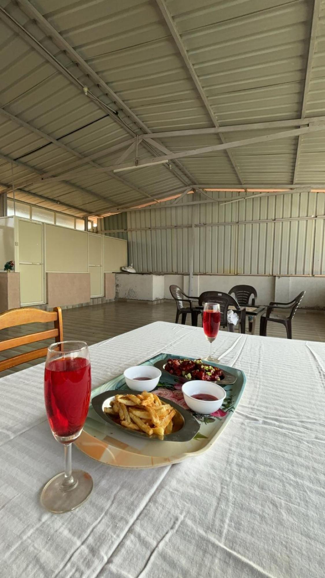 Oneness Mahableshwar Hotel มหาบาเลชวาร์ ภายนอก รูปภาพ