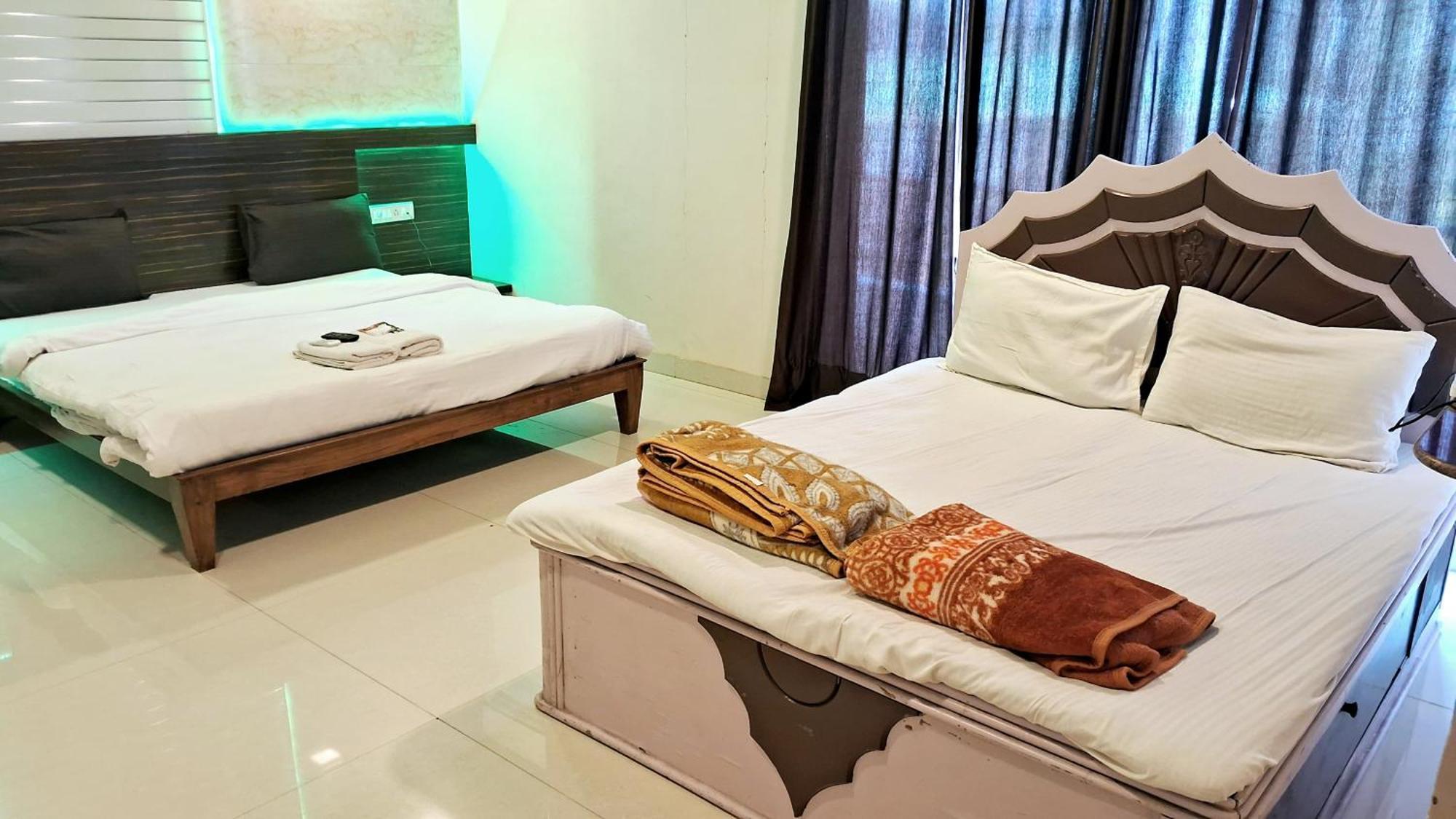 Oneness Mahableshwar Hotel มหาบาเลชวาร์ ภายนอก รูปภาพ